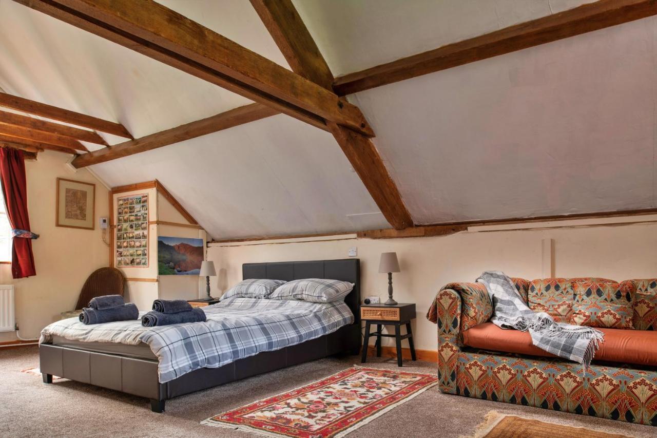 Finest Retreats - Great Cantal Granary Llandrindod Wells Ngoại thất bức ảnh